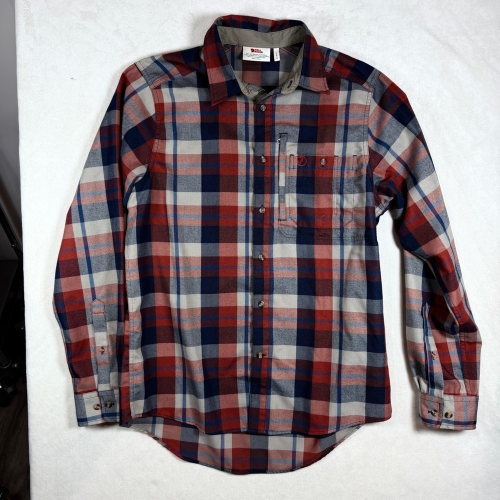 Fjallraven Men’s Size M Red and Blue Plaid Flannel Cotton Casual Shirt